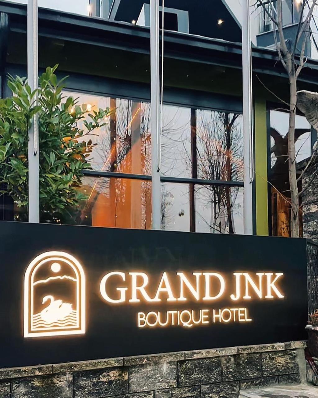 Grand Jnk Boutique Hotel Kukes Exterior photo